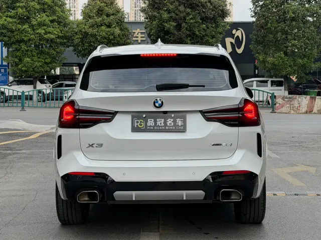 BMW X3 — Фото автомобиля 8