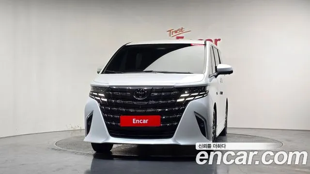 Toyota Alphard — Фото автомобиля 3