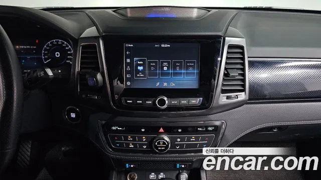 KG_Mobility_Ssangyong Rexton Новый Rexton Sport Khan Дизель 2.2 4WD — Фото автомобиля 14