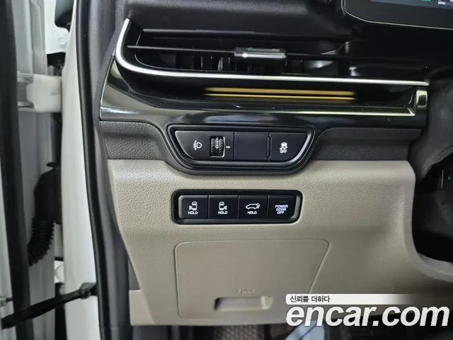 Kia Carnival 4th Gen — Фото автомобиля 17