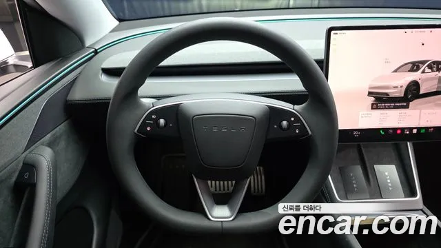 Tesla Model Y — Фото автомобиля 19