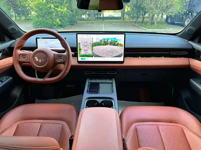 Wuling Starlight — Фото автомобиля 7