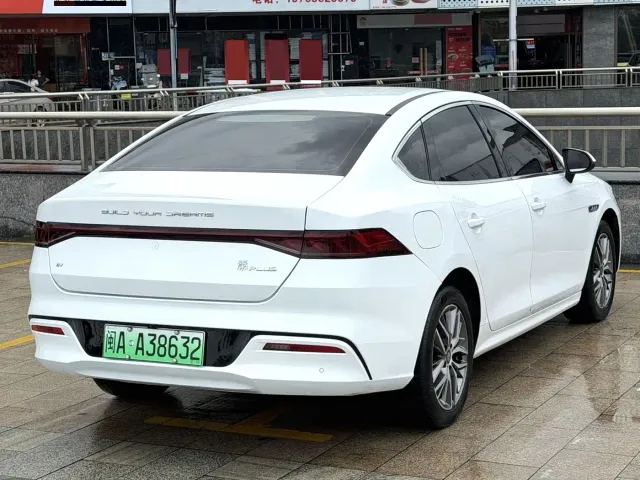 BYD Qin PLUS — Фото автомобиля 9