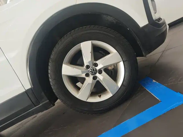 Volkswagen T-Cross — Фото автомобиля 6