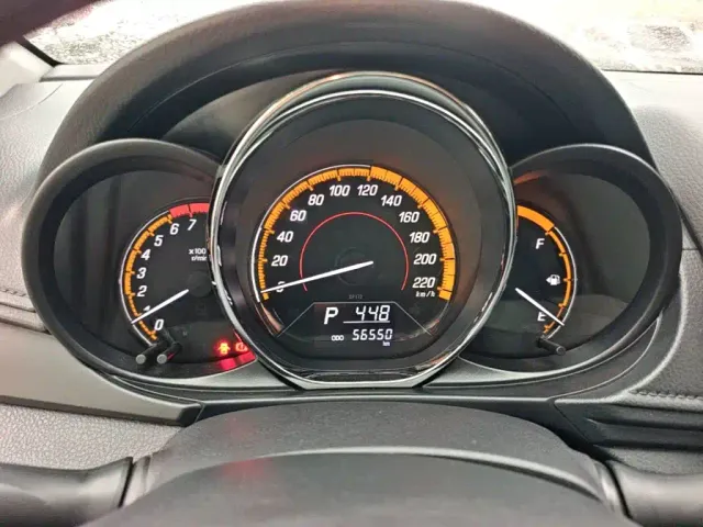 Toyota YARiS L Zhi Xuan — Фото автомобиля 11