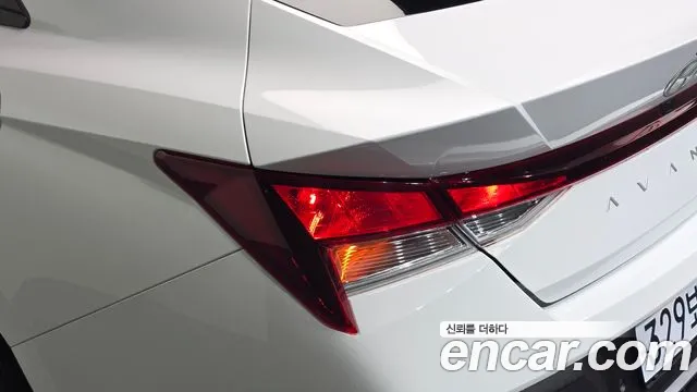 Hyundai AVANTE Новый Avante (CN7) — Фото автомобиля 20