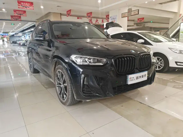 BMW X3 — Фото автомобиля 3
