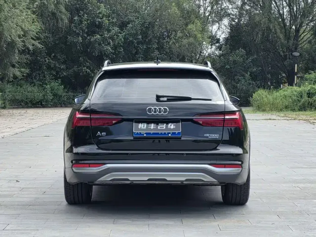 Audi A6 — Фото автомобиля 4