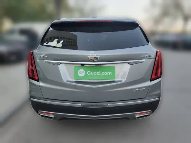 Cadillac XT5 — Фото автомобиля 3