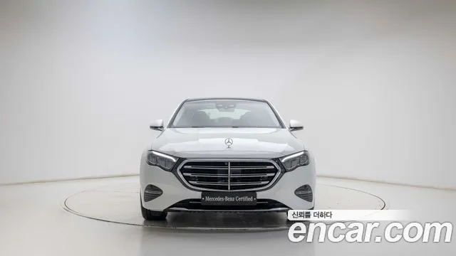 Mercedes-Benz E-Class W214 — Фото автомобиля 3
