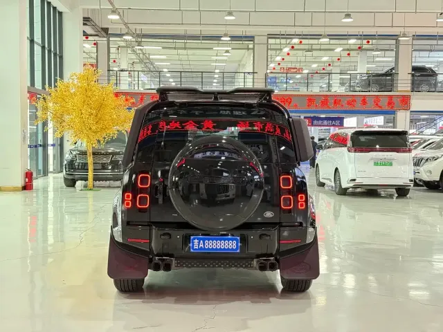 Land Rover Land Rover Defender 2022 110 P400 X-DYNAMIC HSE — Фото автомобиля 5