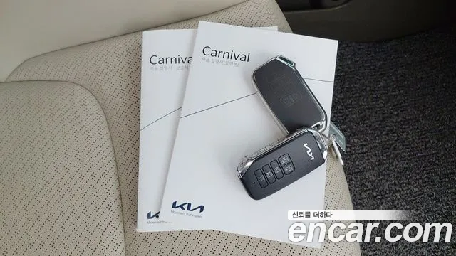 Kia Carnival 4th Gen — Фото автомобиля 18