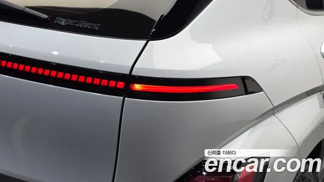 Hyundai Kona SX2 — Фото автомобиля 8