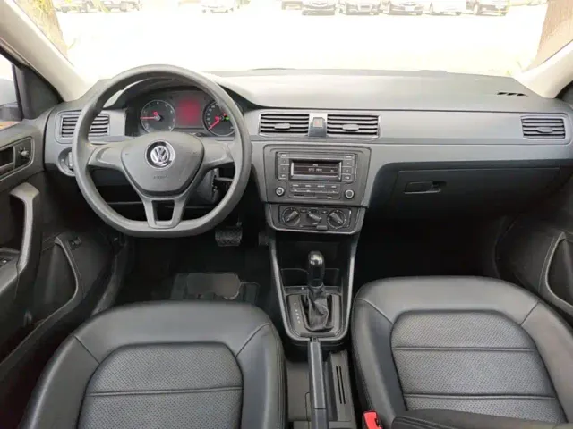 Volkswagen Santana — Фото автомобиля 9