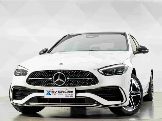 Mercedes-Benz C-Class — Фото автомобиля 3