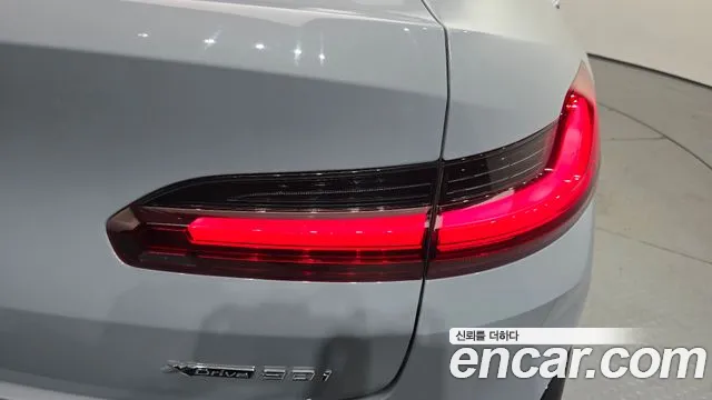 BMW X4 xDrive20i M Sport — Фото автомобиля 23