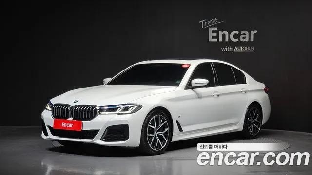 Фотография автомобиля — BMW 5 Series G30