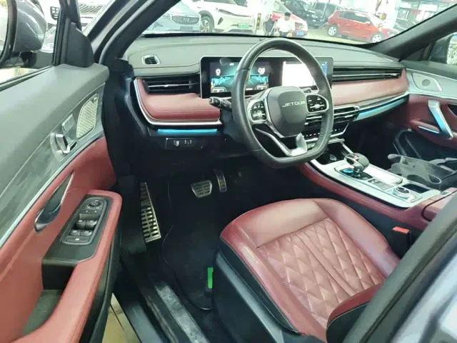 Jetour X70 Plus — Фото автомобиля 15