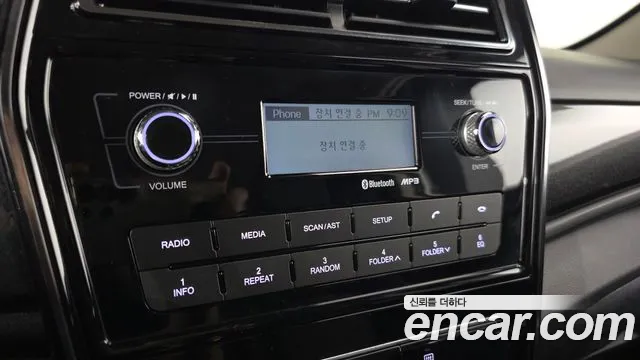 KG_Mobility_Ssangyong TIBOLI Very New Tivoli Бензин 1.5 2WD — Фото автомобиля 14