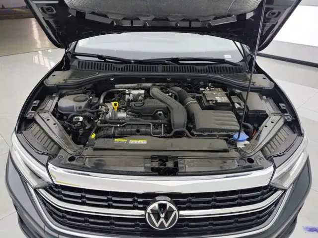 Volkswagen Sagitar — Фото автомобиля 10
