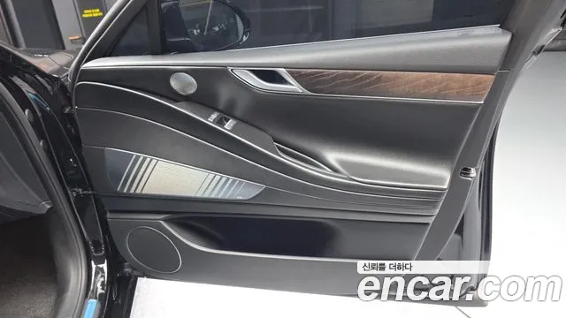 Genesis G80 Бензин 3.5 турбо AWD — Фото автомобиля 19