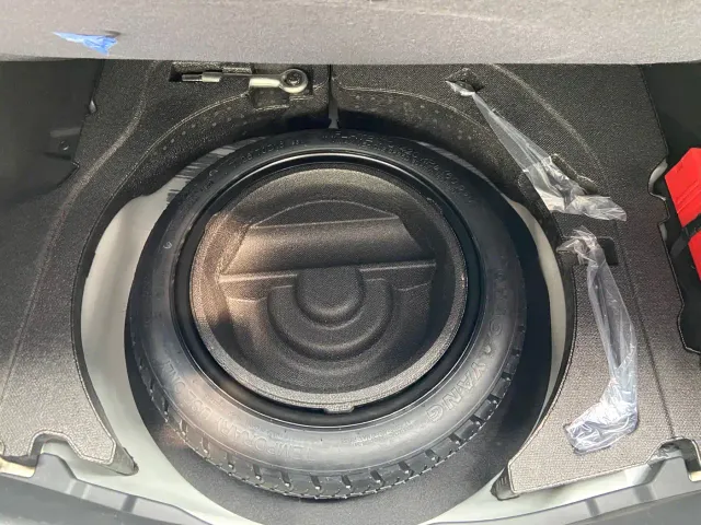 Mazda Axela — Фото автомобиля 12