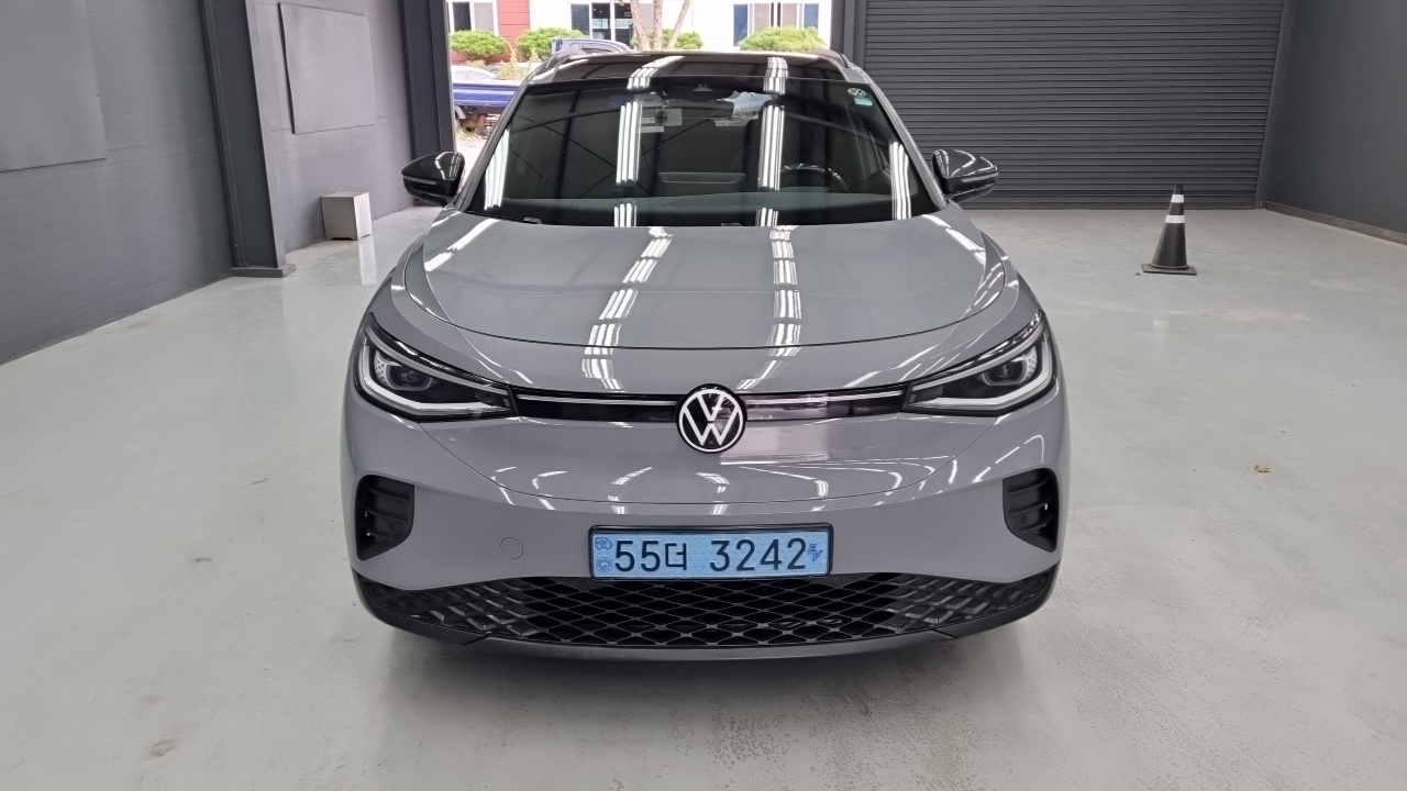Volkswagen ID.4 — Фото автомобиля 3