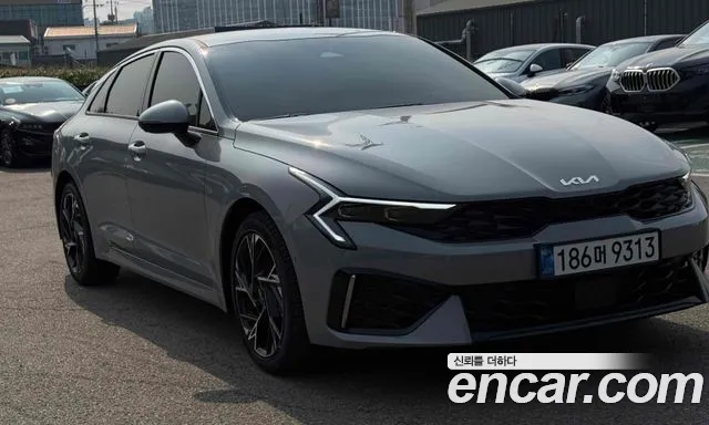 Фотография автомобиля — Kia K5 Generation 3