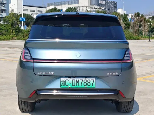 Baojun Cloud — Фото автомобиля 4