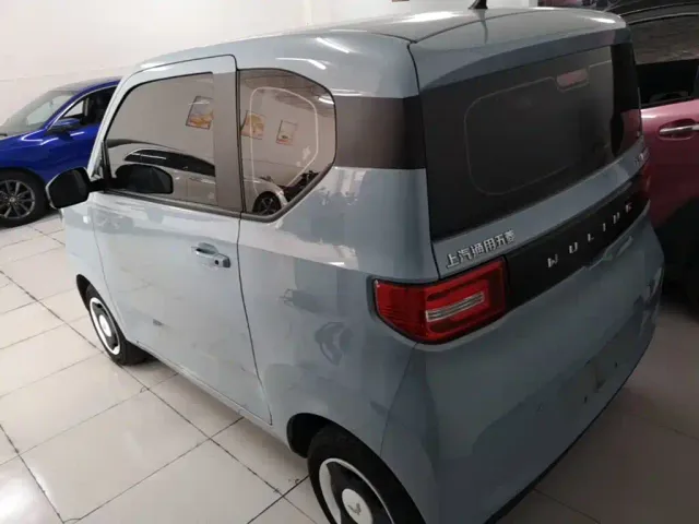 Wuling Hongguang Mini EV — Фото автомобиля 4