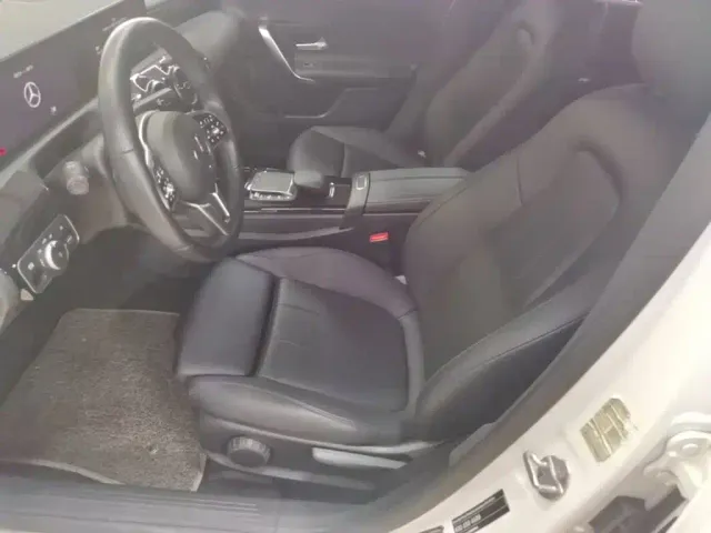 Mercedes-Benz A-Class — Фото автомобиля 14