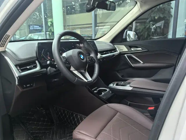BMW X1 — Фото автомобиля 7