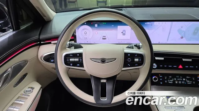 Genesis GV70 — Фото автомобиля 19