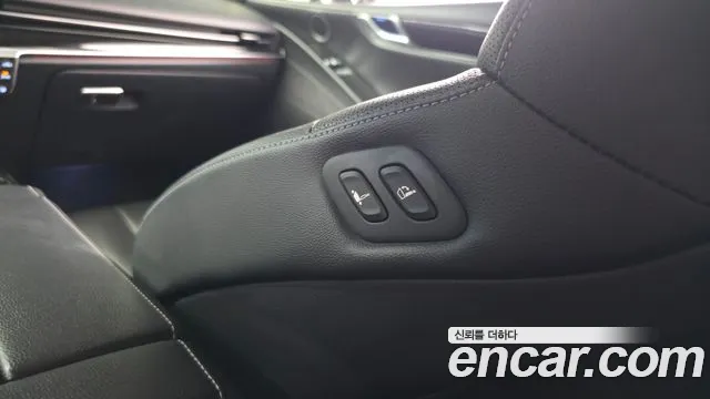 Genesis G80 Бензин 2.5 турбо AWD — Фото автомобиля 27