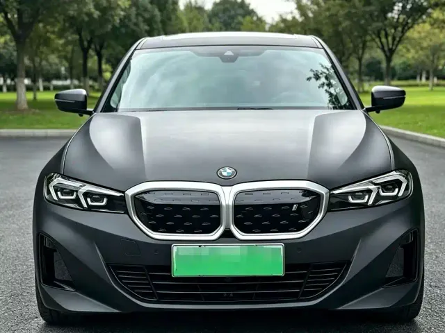 BMW i3 — Фото автомобиля 2