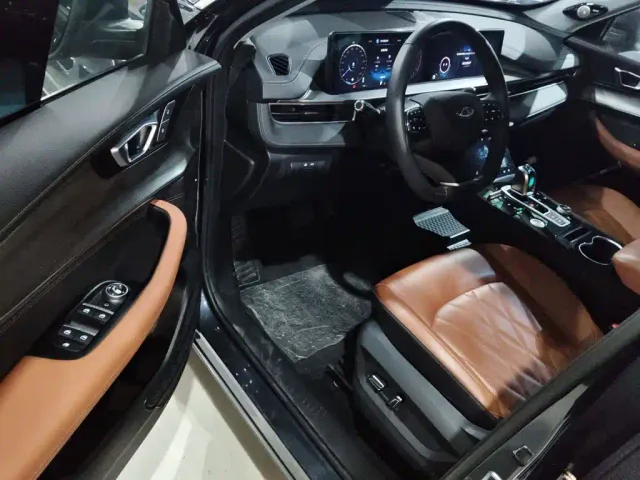 Chery Tiggo 8 PLUS — Фото автомобиля 11