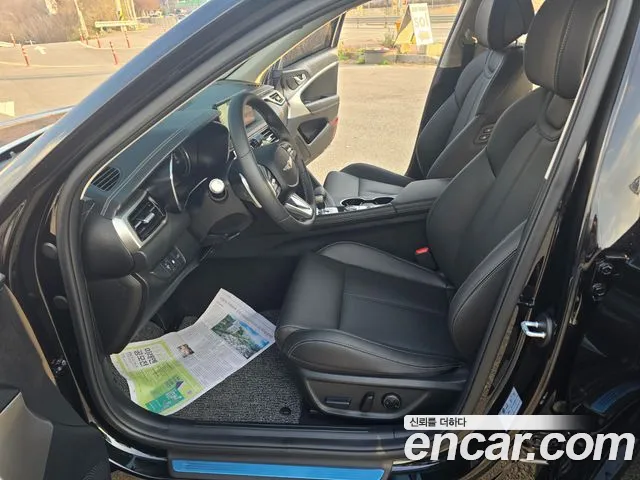 Genesis G70 Новый G70 Бензин 2.5T 4WD — Фото автомобиля 9