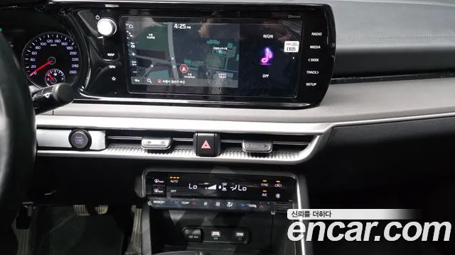 Kia K5 Generation 3 — Фото автомобиля 19