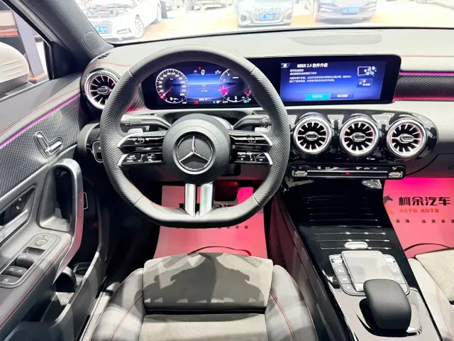 Mercedes-Benz A-Class — Фото автомобиля 10