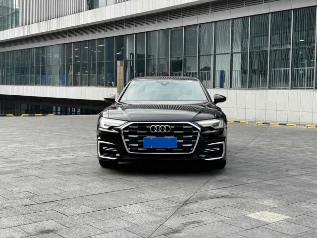 Audi A6L — Фото автомобиля 2