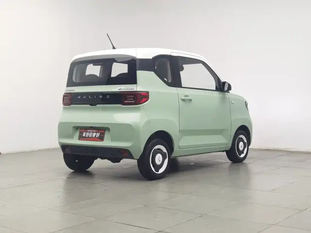 Wuling Hongguang Mini EV — Фото автомобиля 2