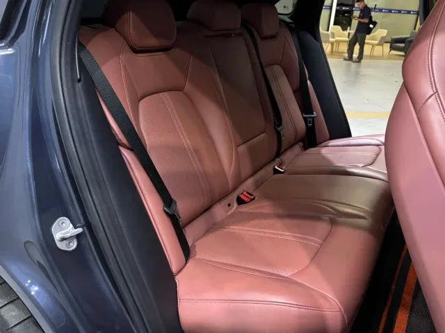 Nio EC6 — Фото автомобиля 23