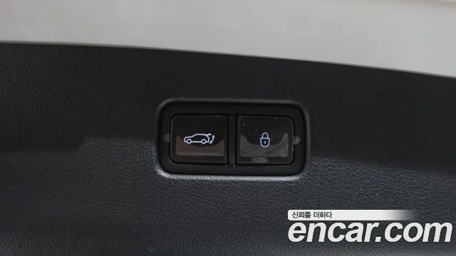 Genesis GV70 2.5T Бензин AWD — Фото автомобиля 13