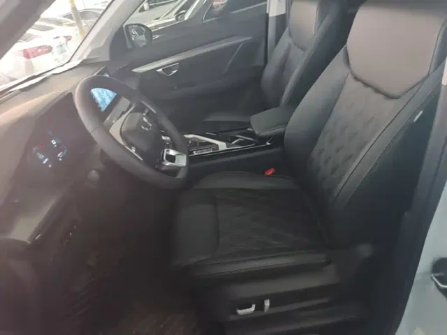 Wuling Asta — Фото автомобиля 14