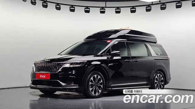 Фотография автомобиля — Kia Carnival Generation 4