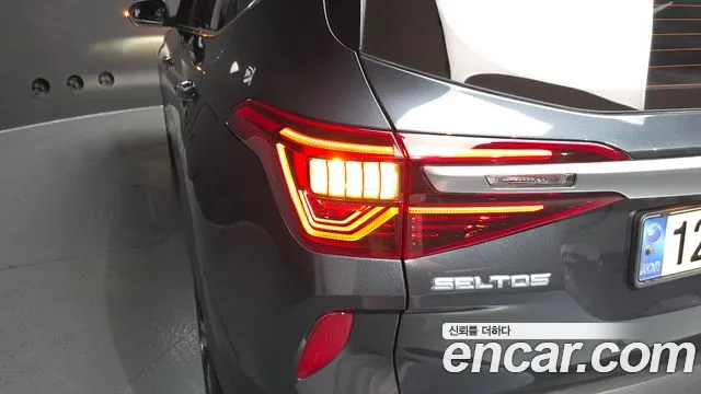 Kia Seltos — Фото автомобиля 8