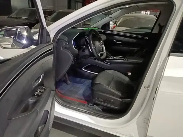 Hyundai Tucson — Фото автомобиля 15