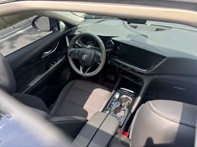 Buick Envision S — Фото автомобиля 16