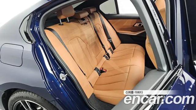 BMW 3-Series 3 серия (G20) 320i M Sport — Фото автомобиля 9