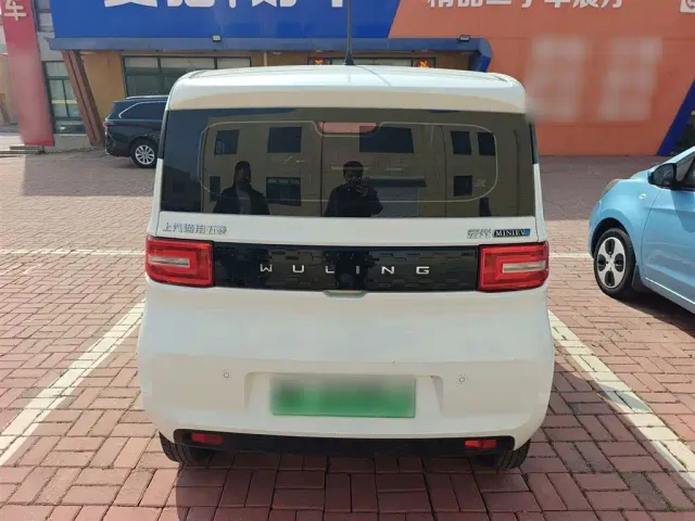 Wuling Hongguang Mini EV — Фото автомобиля 5